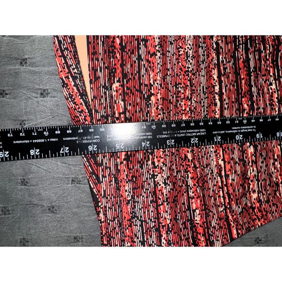 Nike Pro Dri-Fit Women’s Large 1/2 Zip Training Top Multicolor - Picture 8 of 9